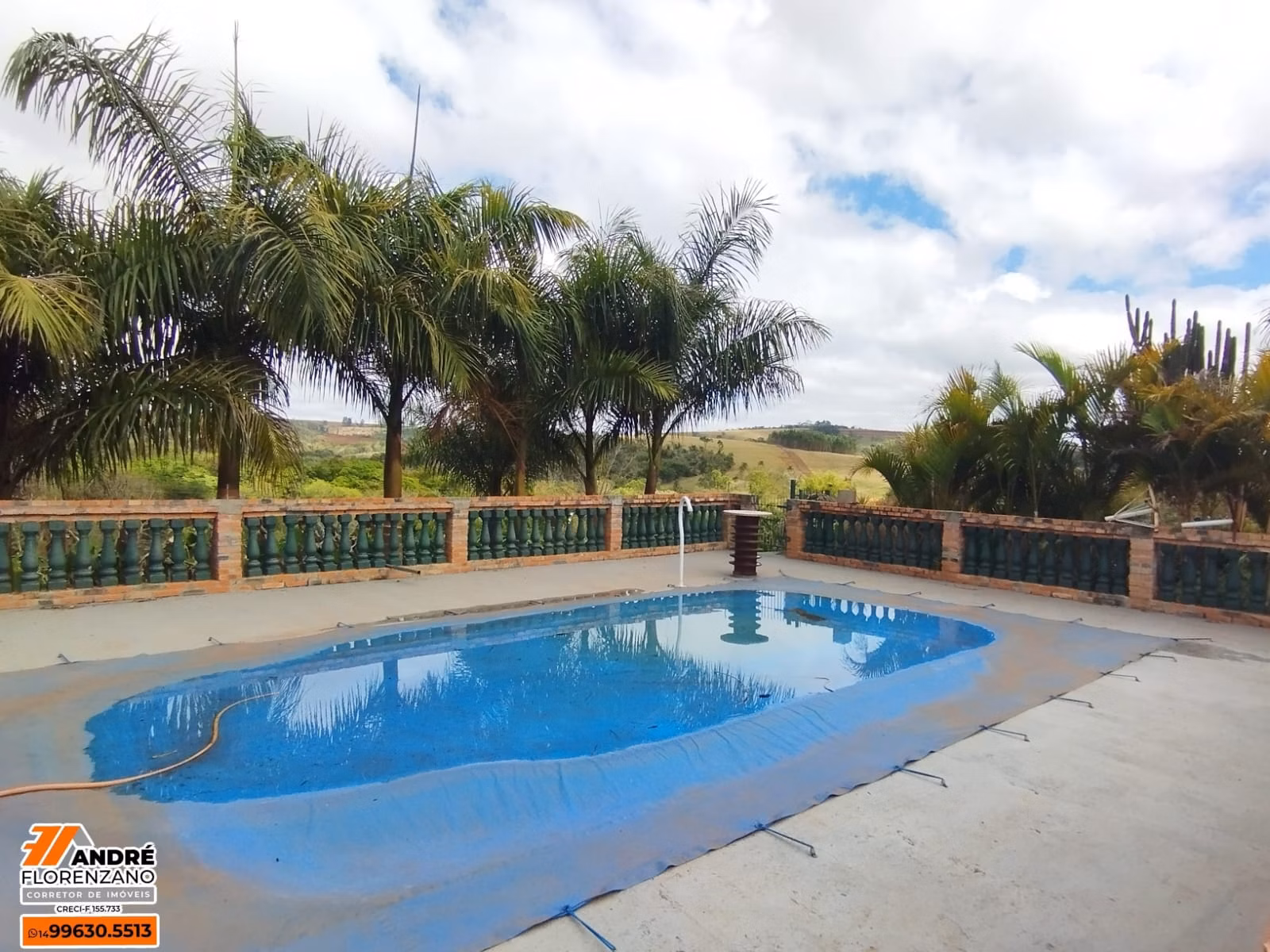 位于 SP Piraju 的 25,000 m² 乡间别墅