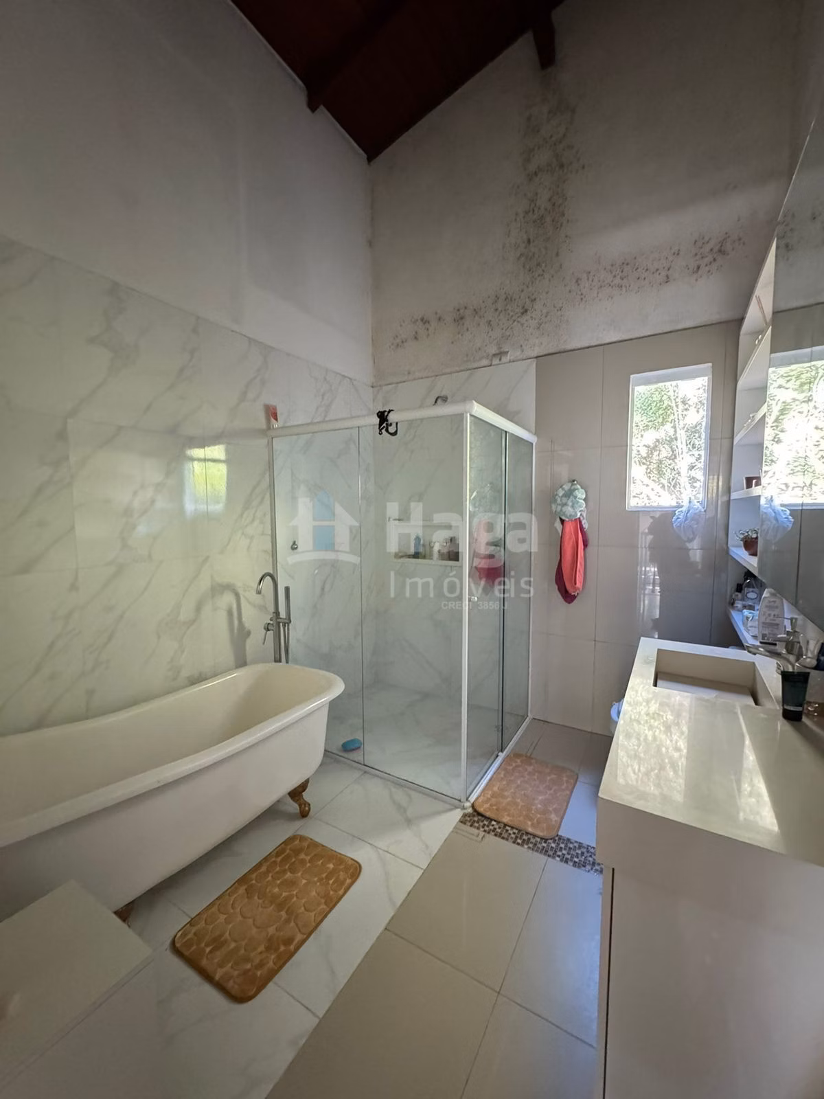 Chácara de 5.980 m² em Camboriú, SC