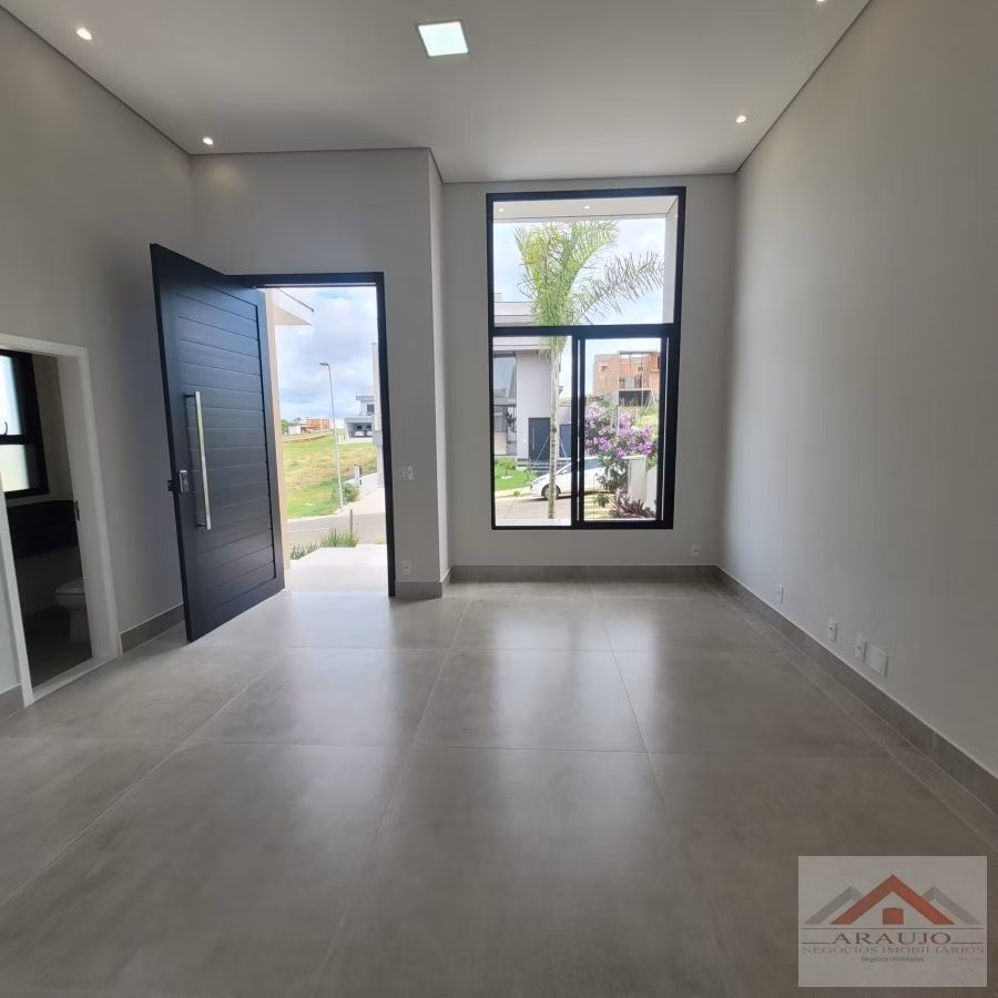 Casa de 300 m² em Paulínia, SP