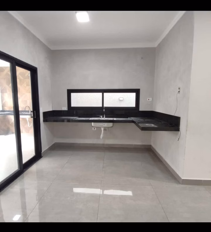 Casa de 180 m² em Americana, SP