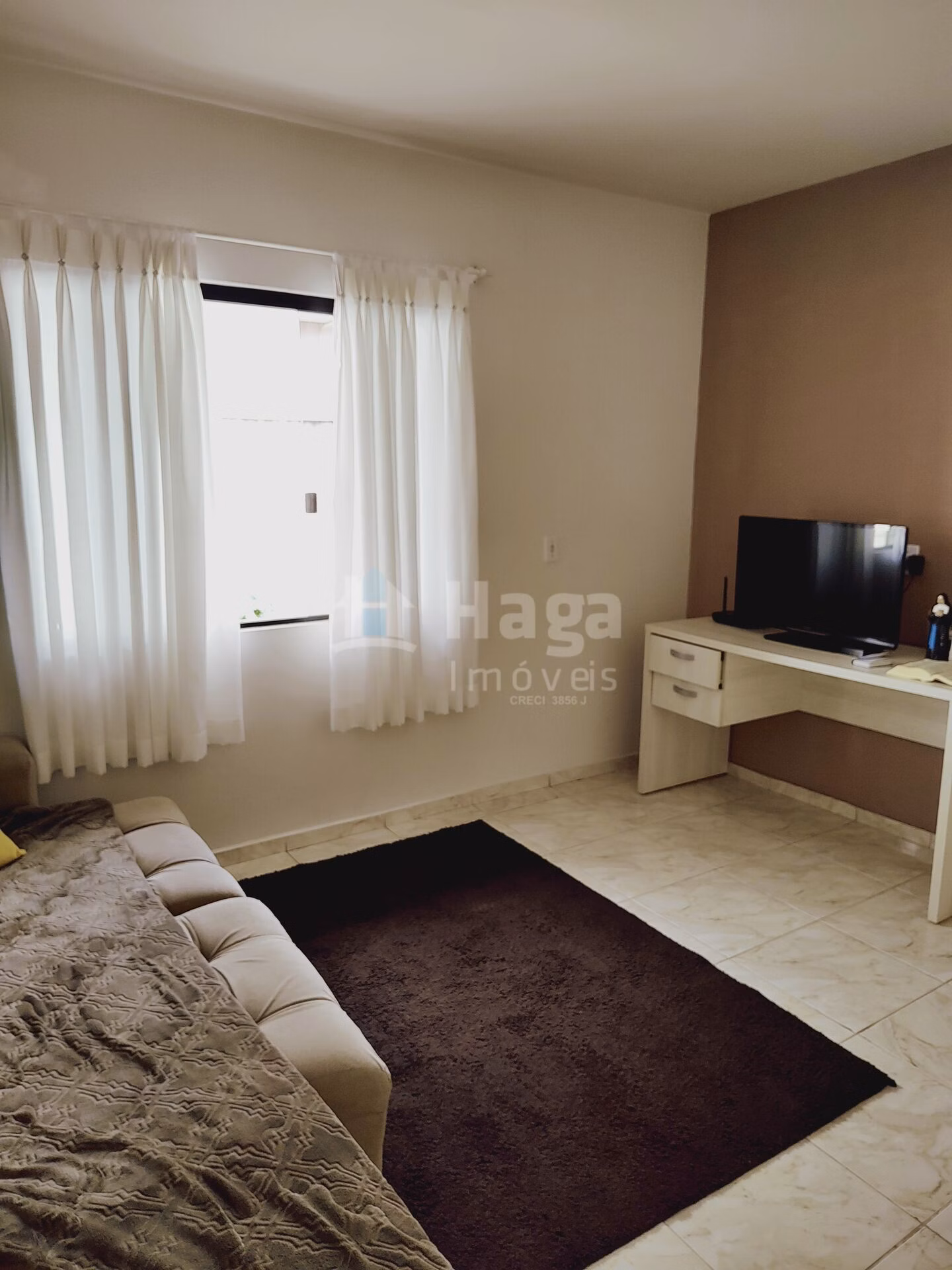 Casa de 560 m² em Brusque, SC