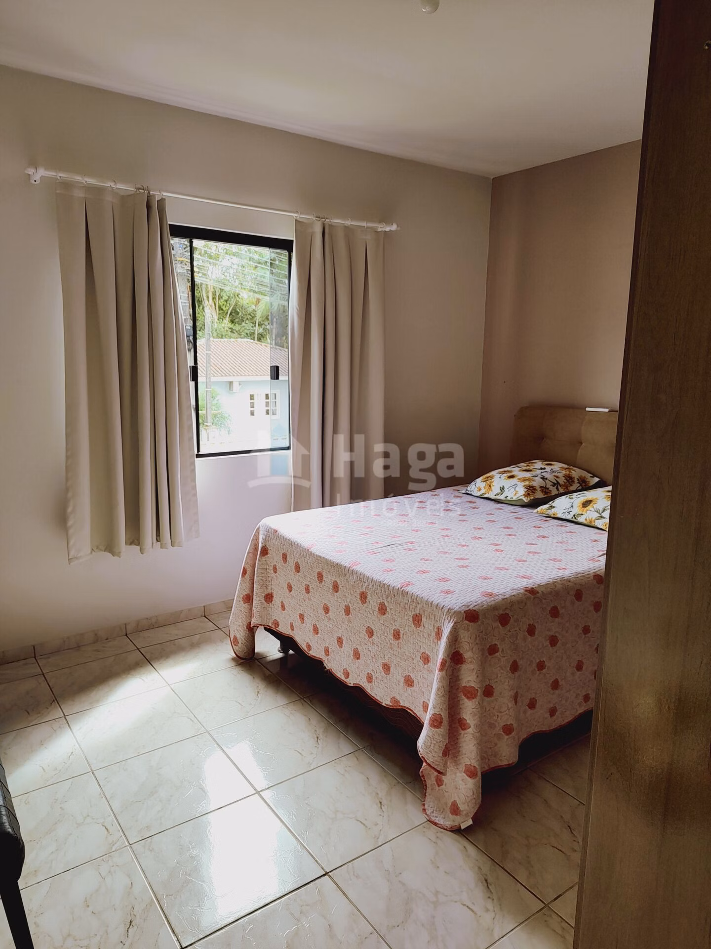 Casa de 560 m² em Brusque, SC
