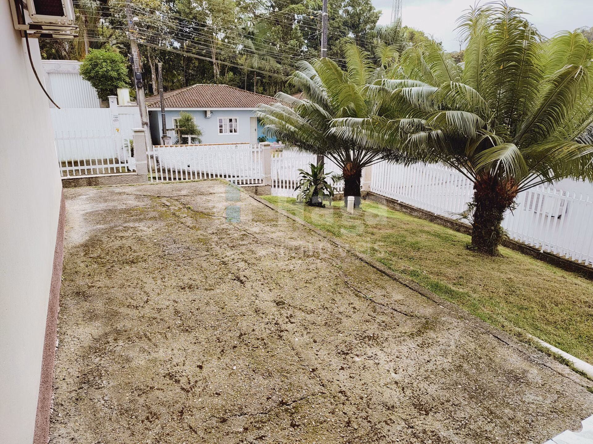 Casa de 560 m² em Brusque, SC