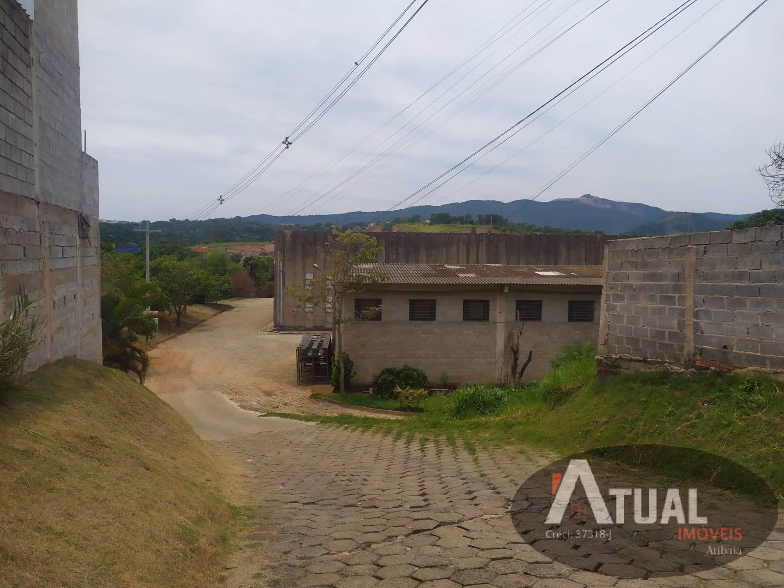 Comercial de 6.000 m² em Atibaia, SP