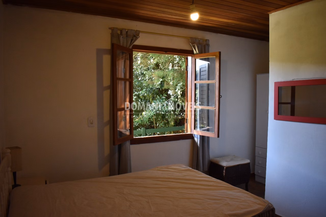 Casa de 2.650 m² em Campos do Jordão, SP