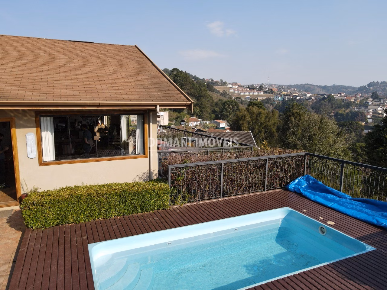 Casa de 1.120 m² em Campos do Jordão, SP