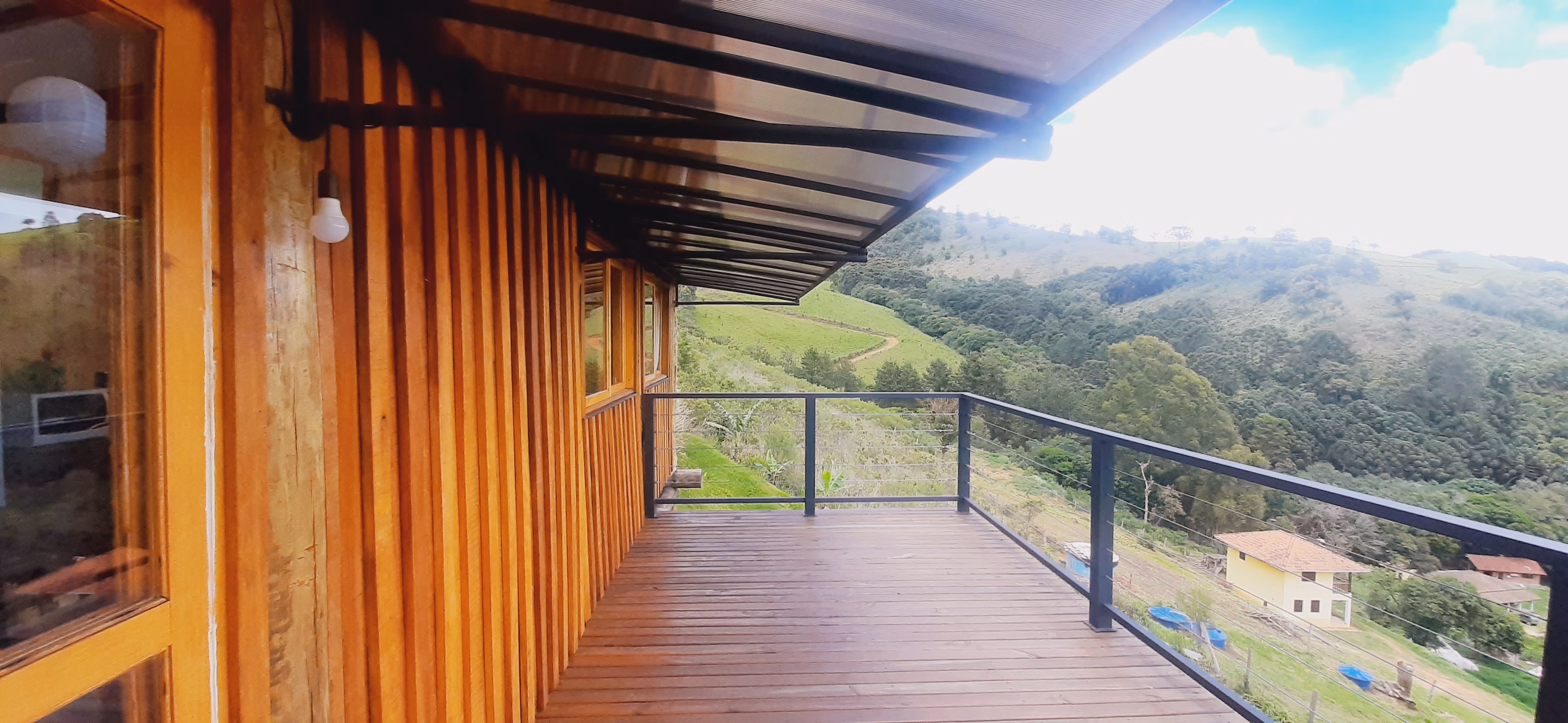 Casa de 1.500 m² em Camanducaia, MG
