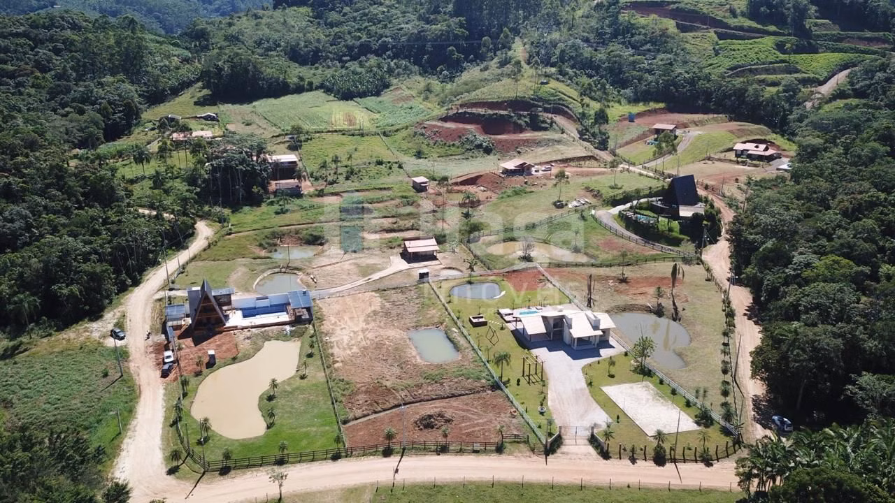 Fazenda de 2.234 m² em Canelinha, SC