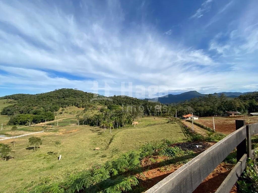 Fazenda de 2.234 m² em Canelinha, SC