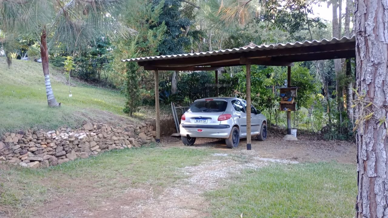Chácara de 1.200 m² em Jambeiro, SP