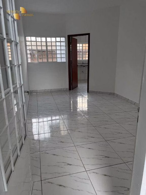 Casa de 250 m² em Várzea Grande, MT