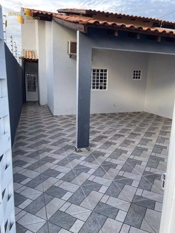 Casa de 250 m² em Várzea Grande, MT