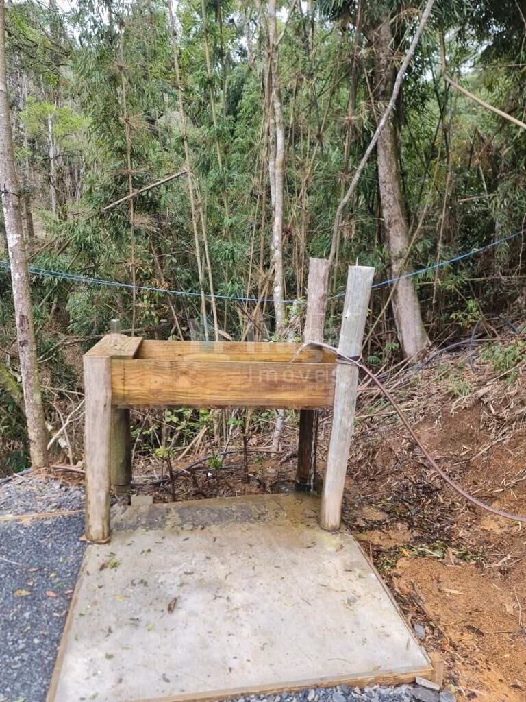 Chácara de 3.846 m² em Alfredo Wagner, SC