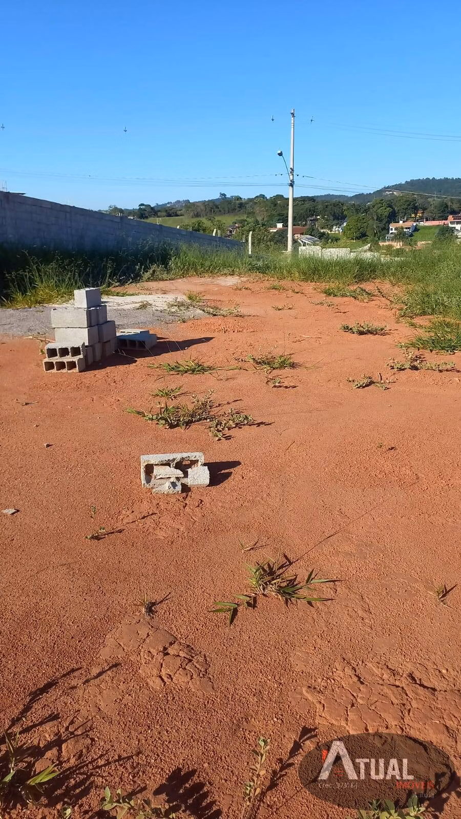Terreno de 1.061 m² em Atibaia, SP