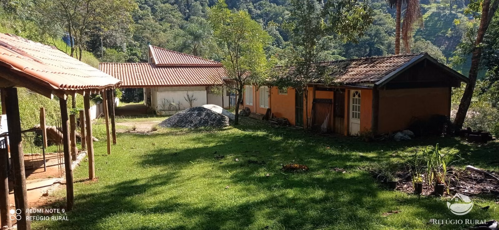 Small farm of 7 acres in São José dos Campos, SP, Brazil