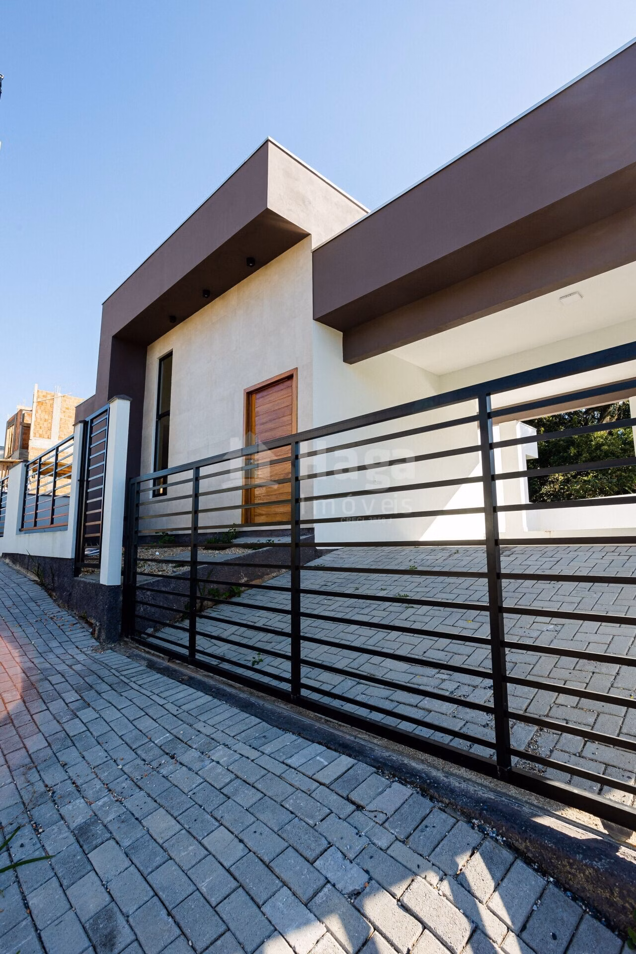 Casa de 467 m² em Brusque, SC