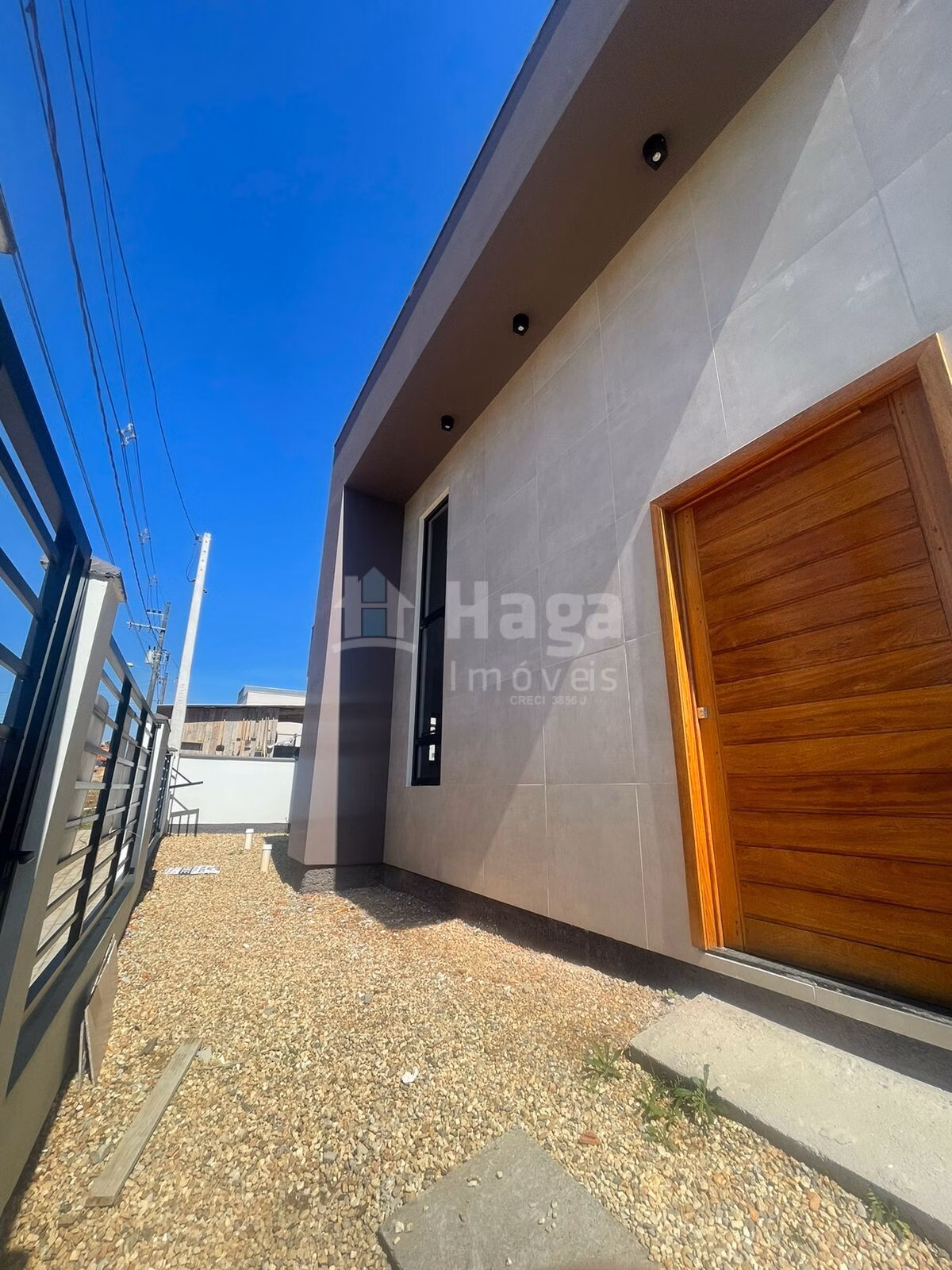 Casa de 467 m² em Brusque, SC