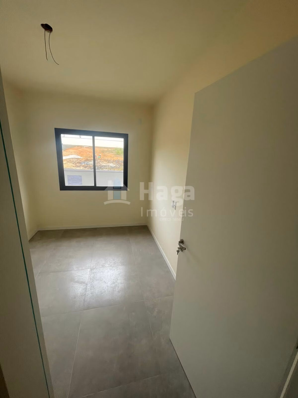 Casa de 467 m² em Brusque, SC