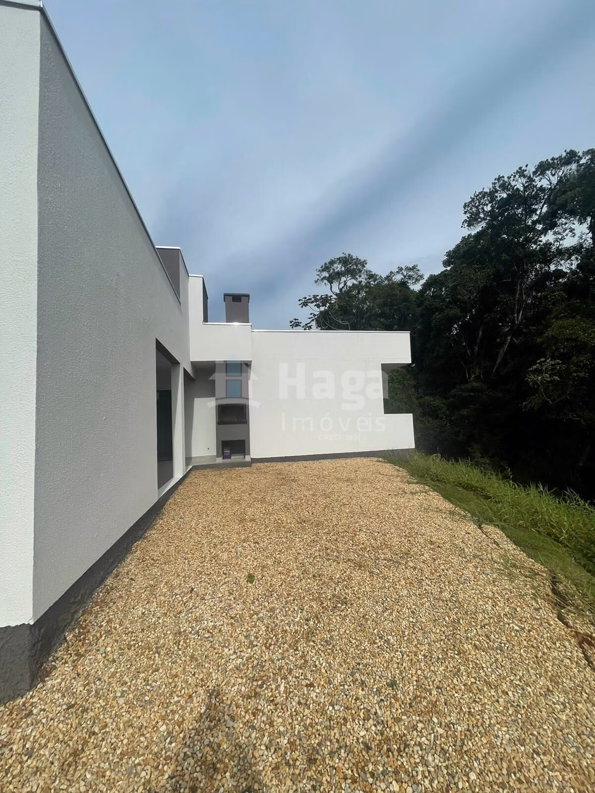 Casa de 467 m² em Brusque, SC