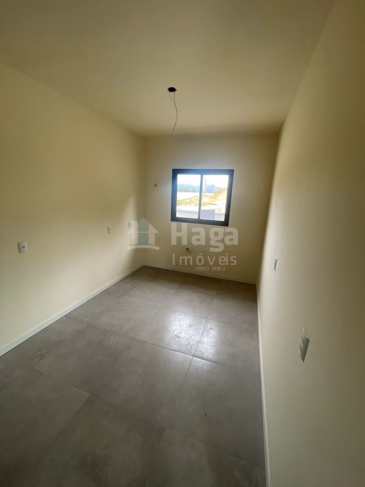 Casa de 467 m² em Brusque, SC
