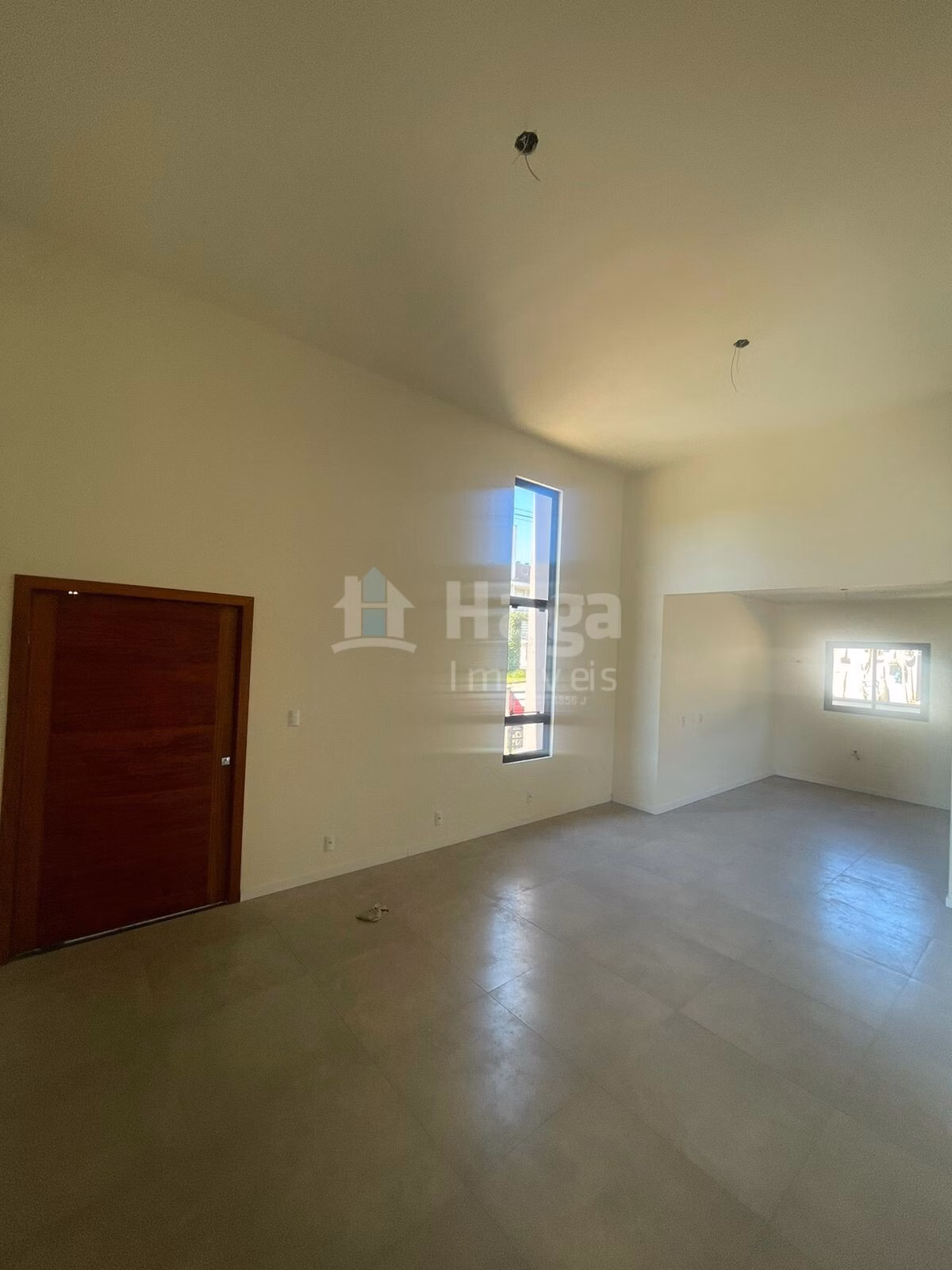 Casa de 467 m² em Brusque, SC