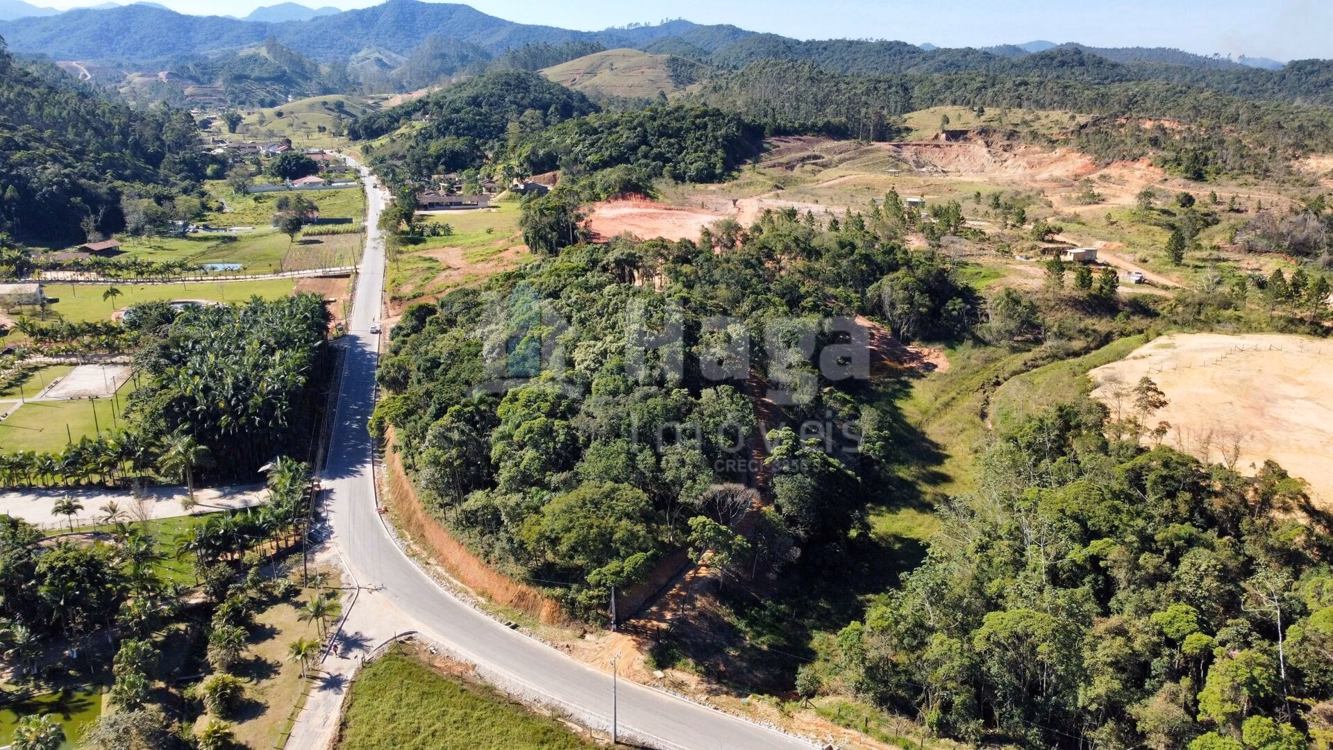 Terreno de 2 ha em Canelinha, SC