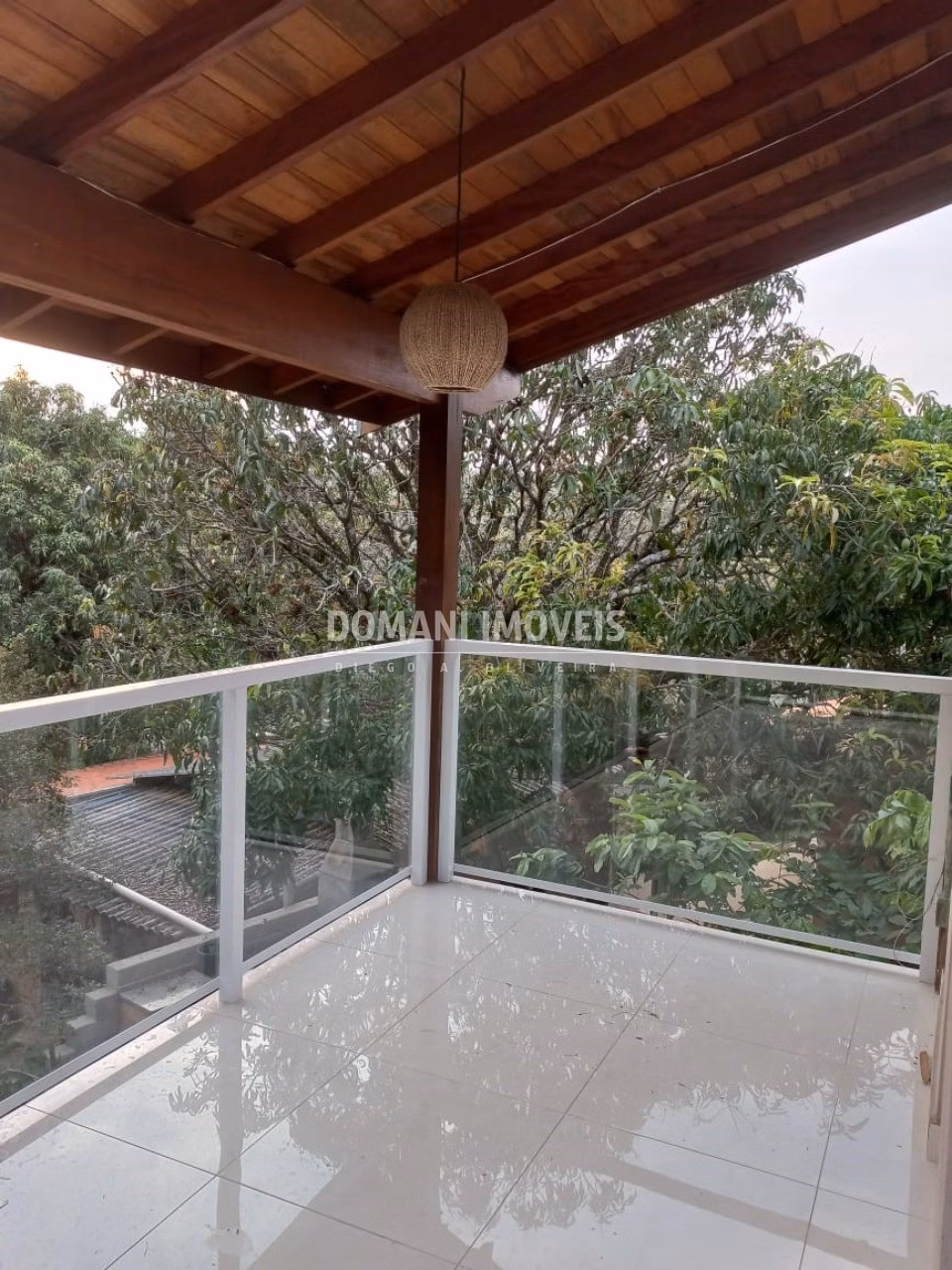 Casa de 2.820 m² em Valinhos, SP