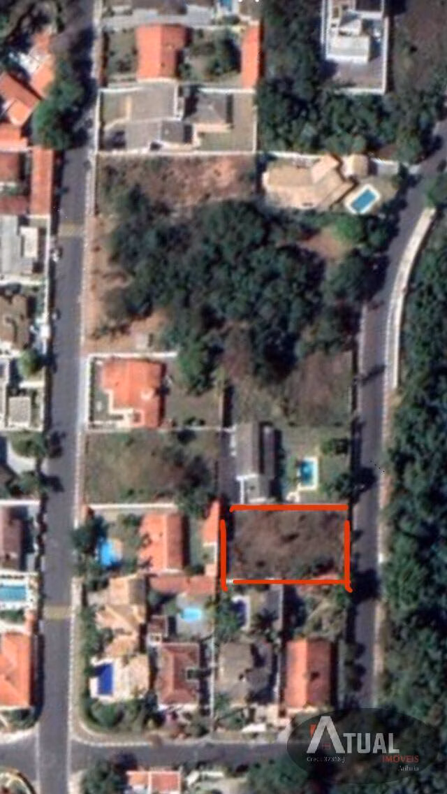 Terreno de 1.008 m² em Atibaia, SP
