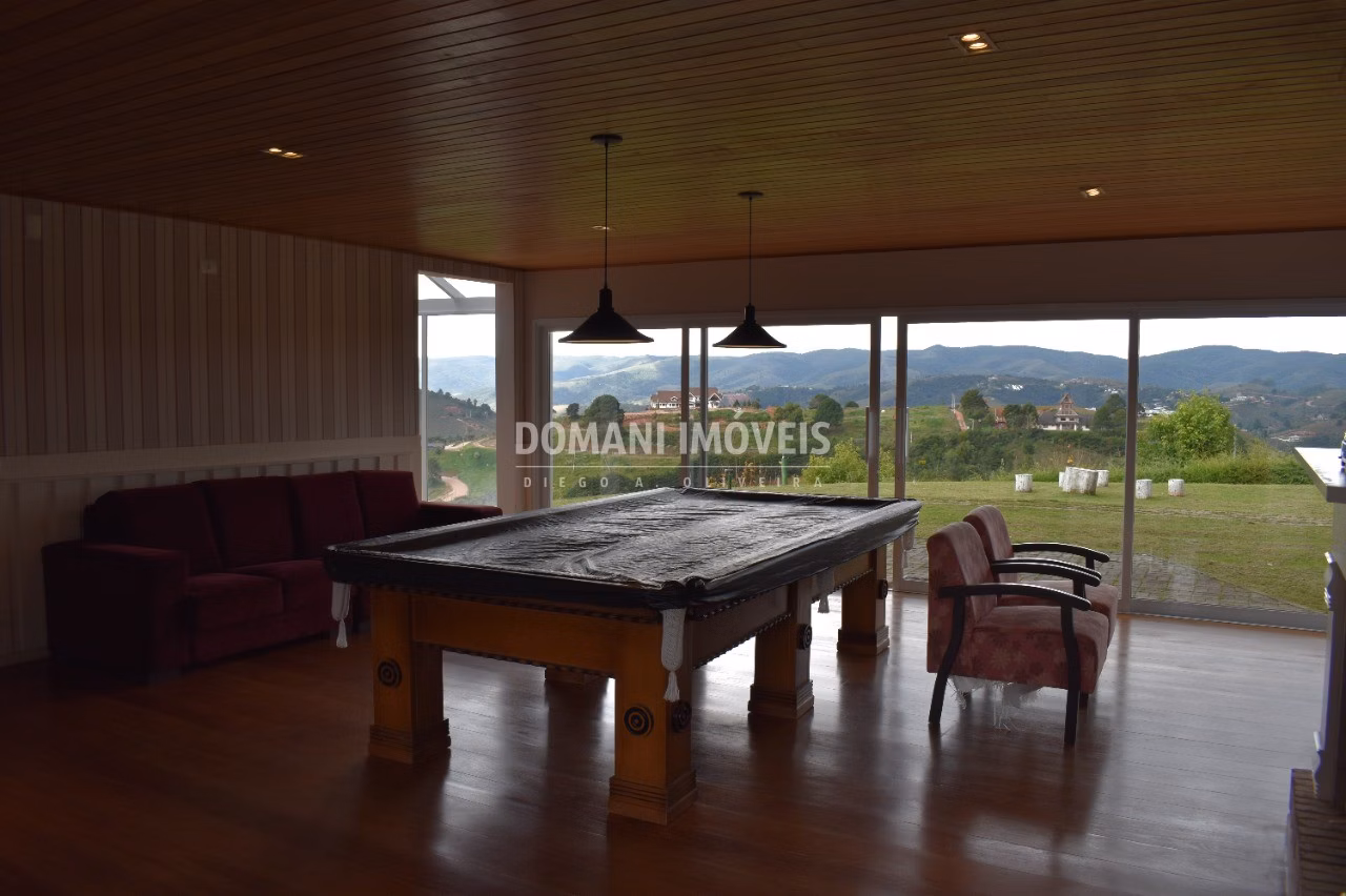 Casa de 3.050 m² em Campos do Jordão, SP