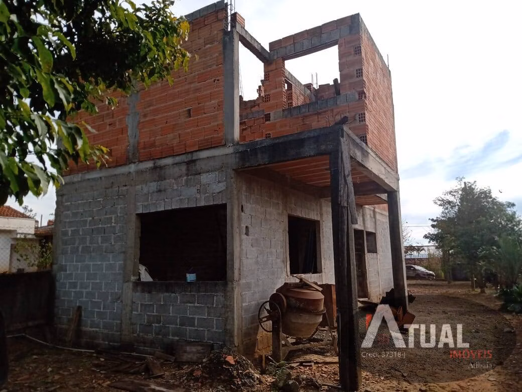 Casa de 1.170 m² em Atibaia, SP