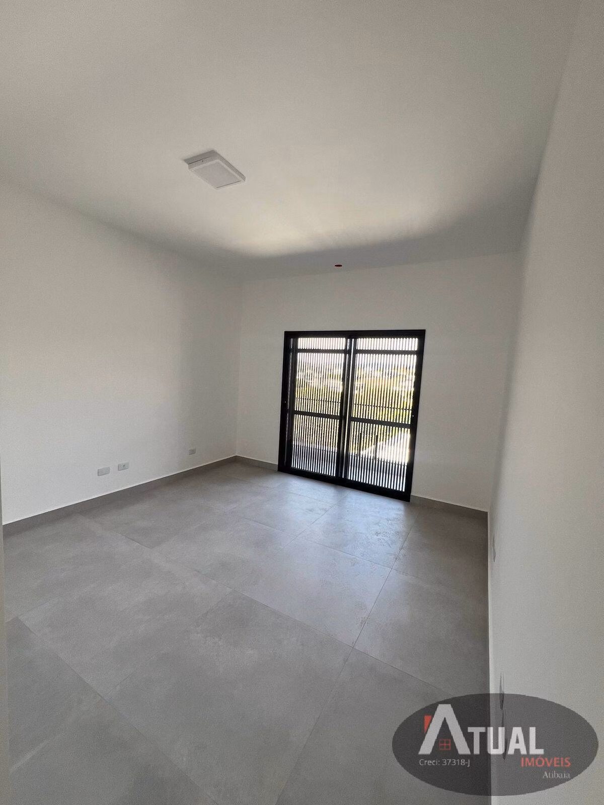 Casa de 800 m² em Atibaia, SP
