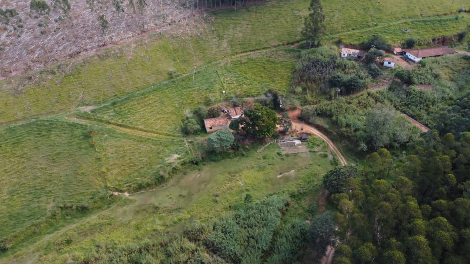 Sítio de 22 ha em Redenção da Serra, SP