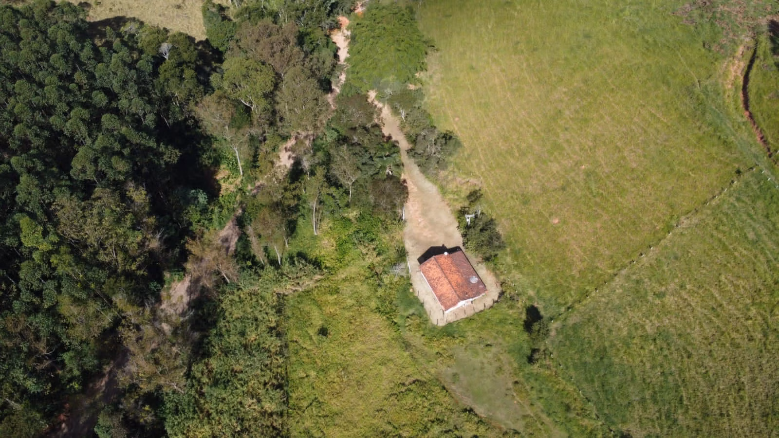 Sítio de 22 ha em Redenção da Serra, SP