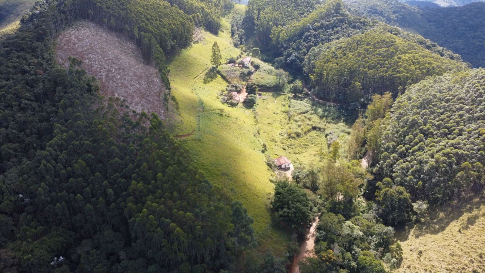 Sítio de 22 ha em Redenção da Serra, SP