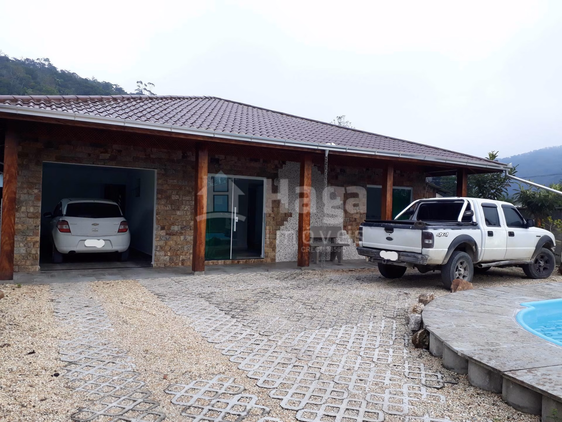 Casa de 590 m² em Guabiruba, SC