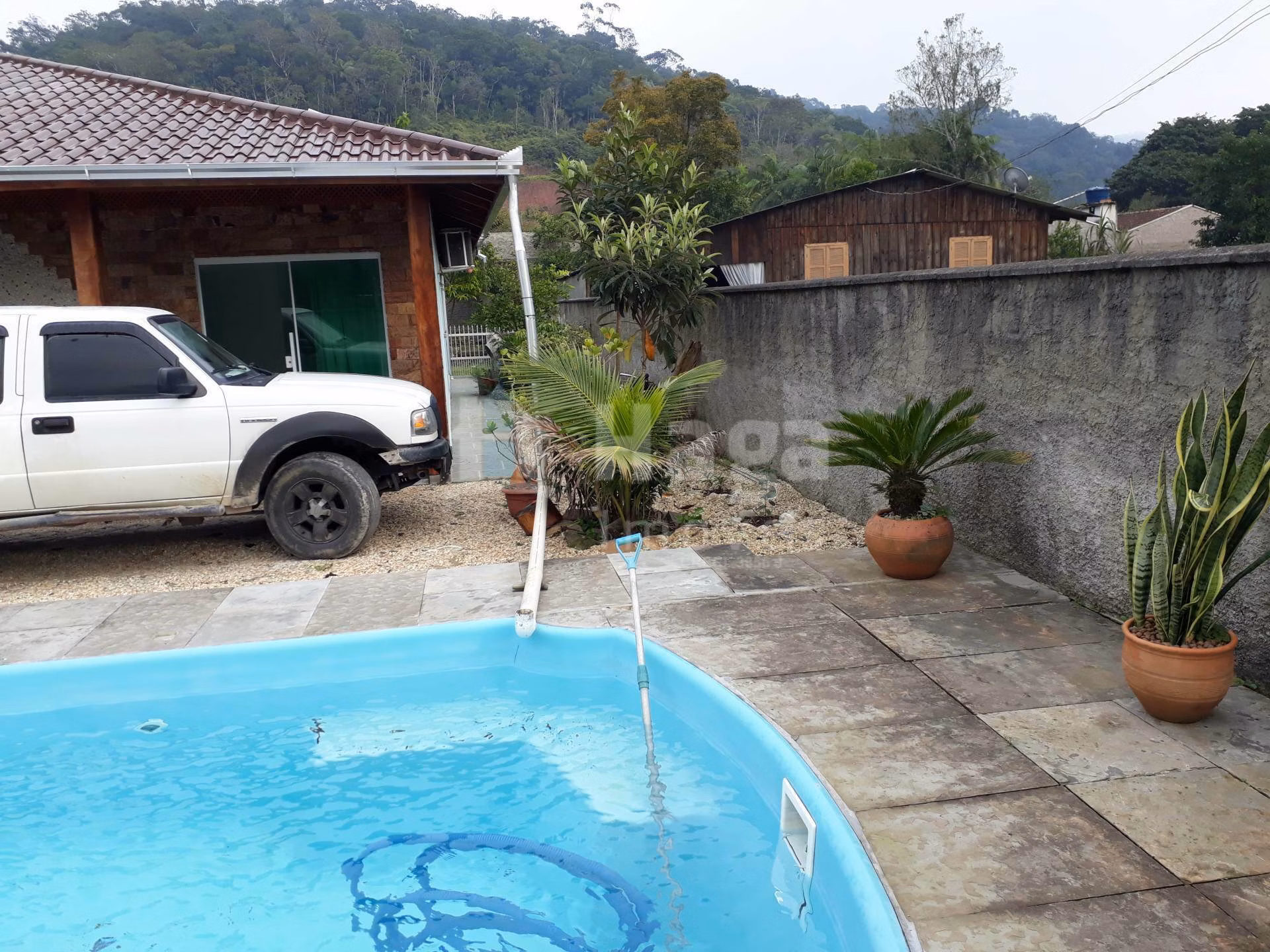 Casa de 590 m² em Guabiruba, SC
