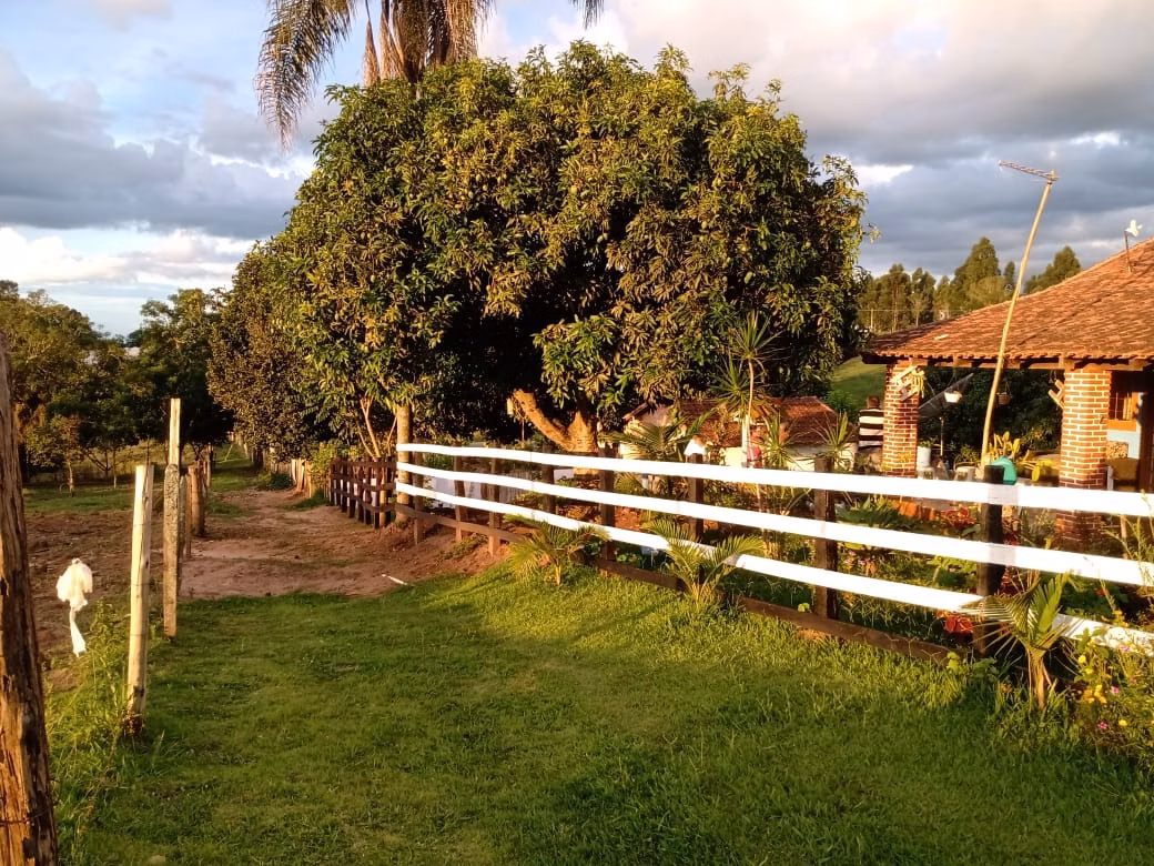 Country home of 3,000 m² in Angatuba, SP, Brazil