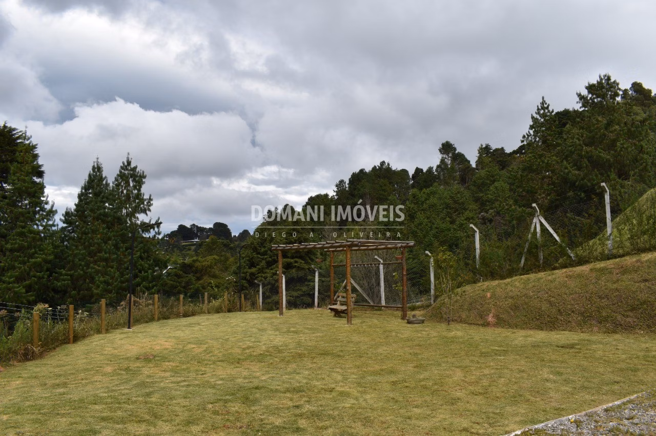 Casa de 1.540 m² em Campos do Jordão, SP