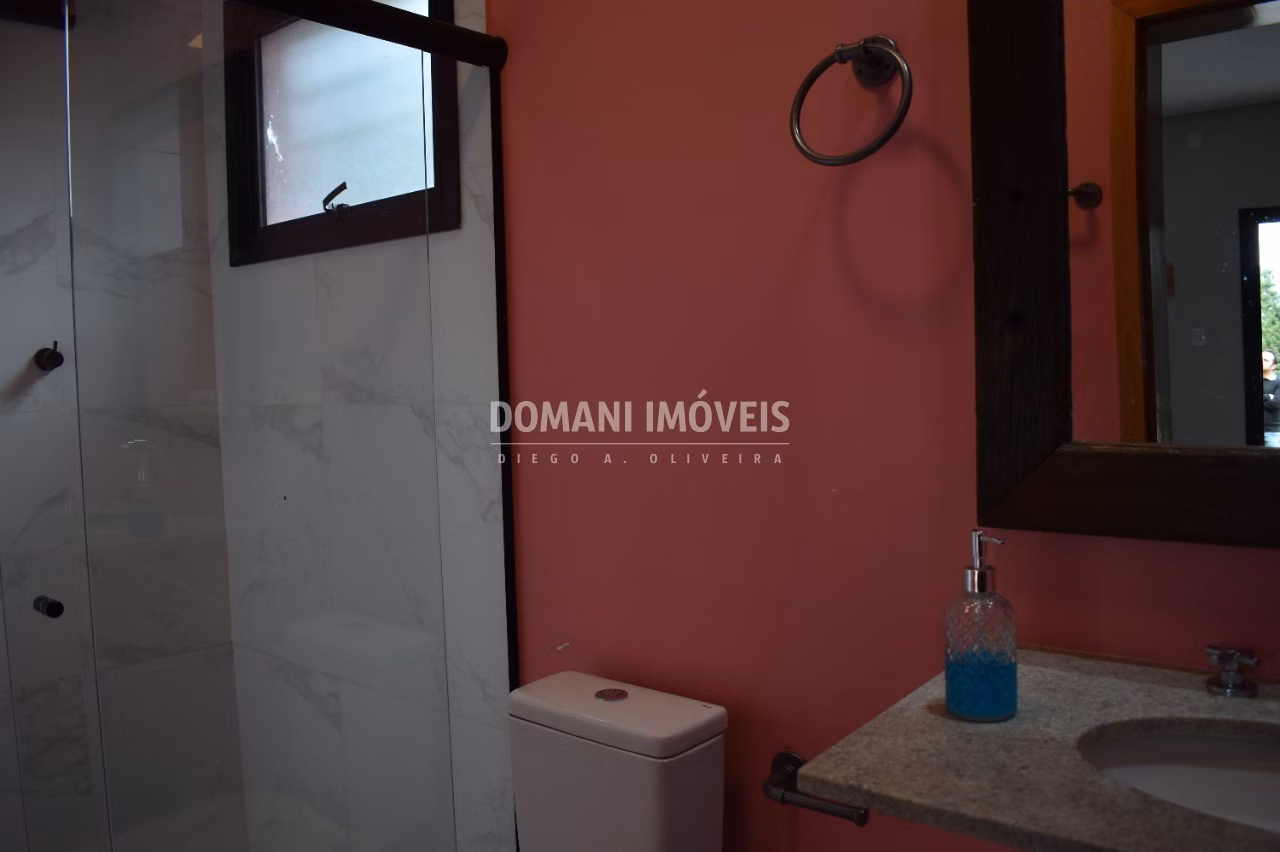 Casa de 1.540 m² em Campos do Jordão, SP