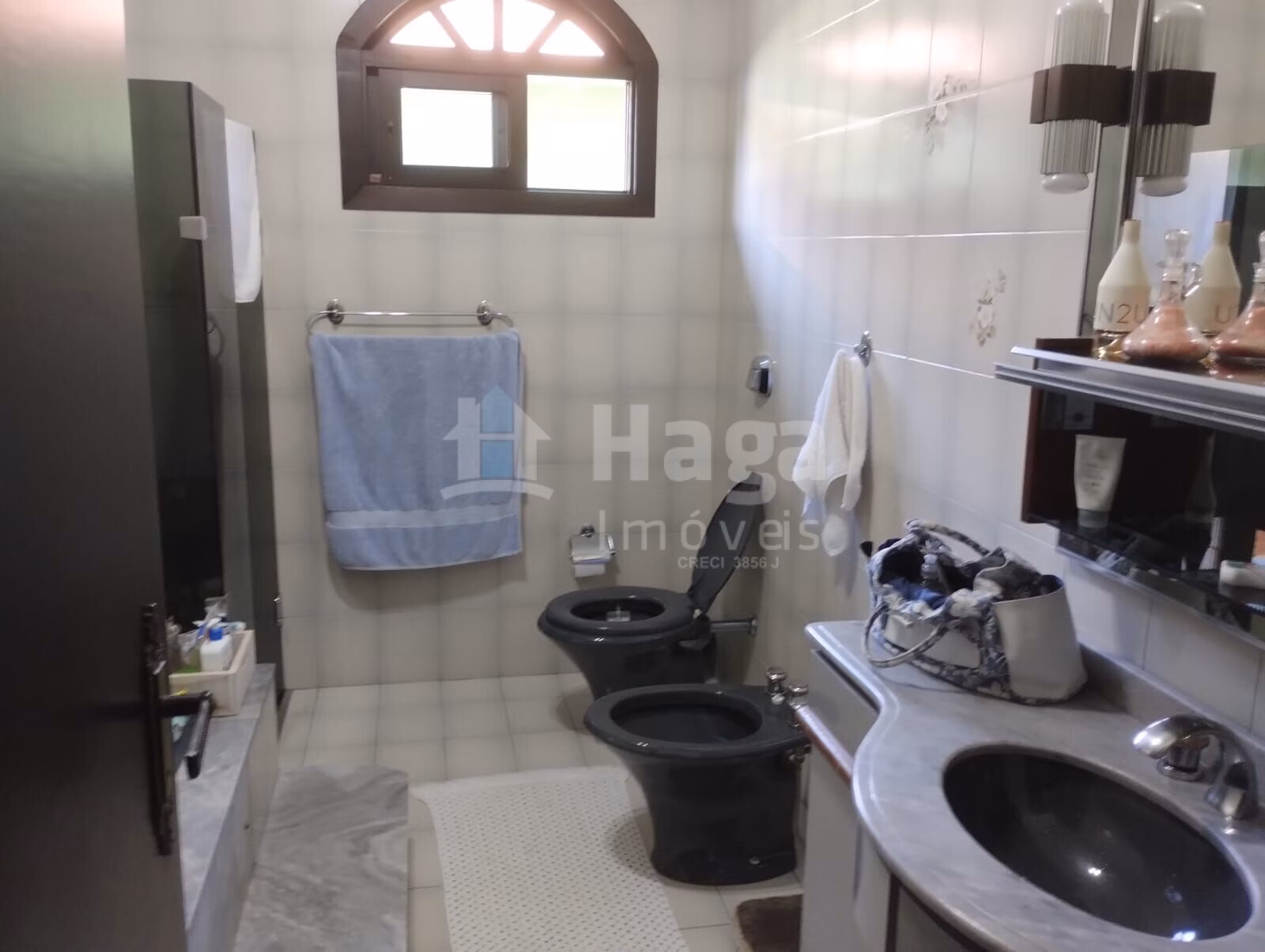 Casa de 1.161 m² em Brusque, SC