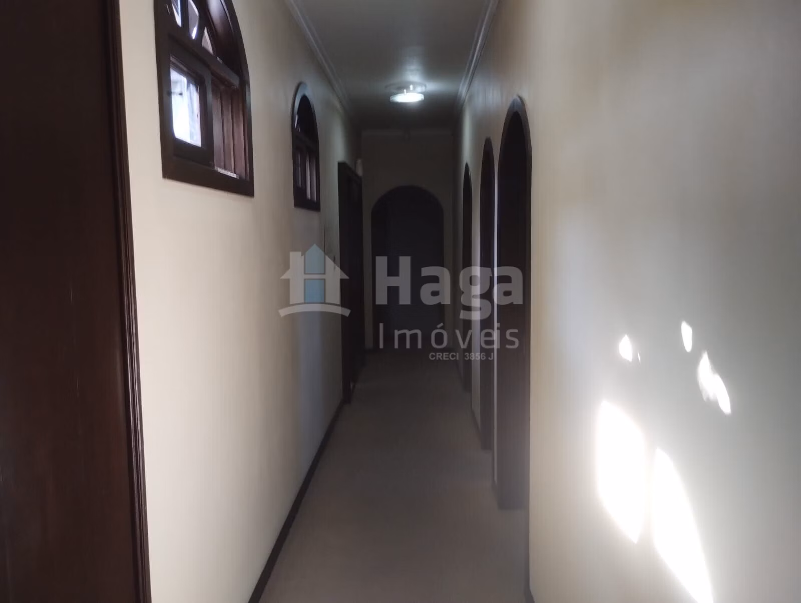 Casa de 1.161 m² em Brusque, SC