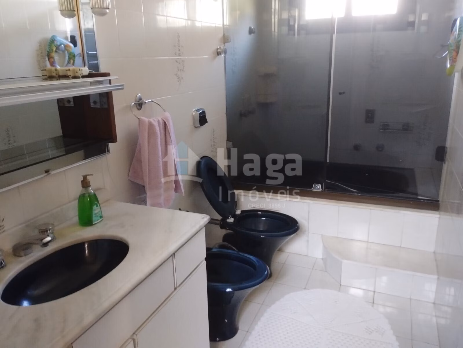 Casa de 1.161 m² em Brusque, SC