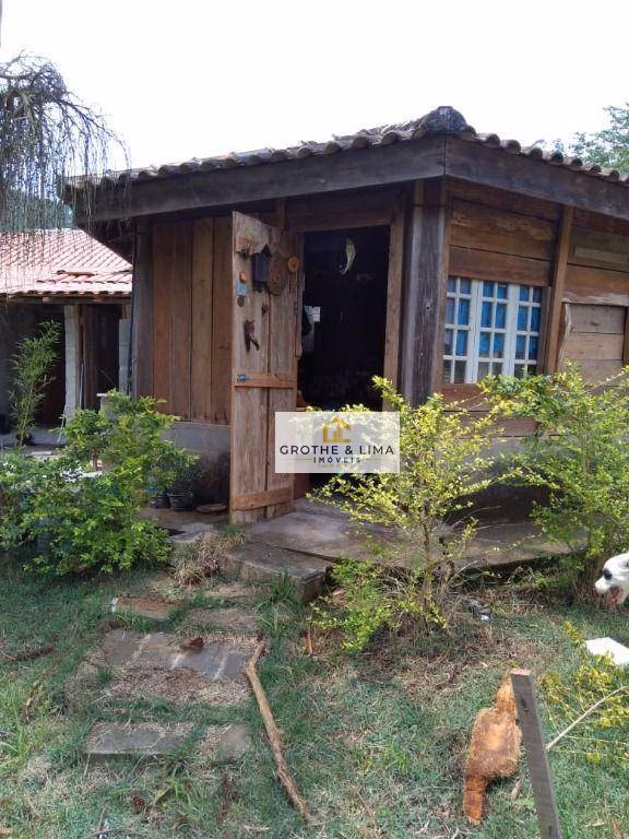 Chácara de 3.100 m² em Monteiro Lobato, SP