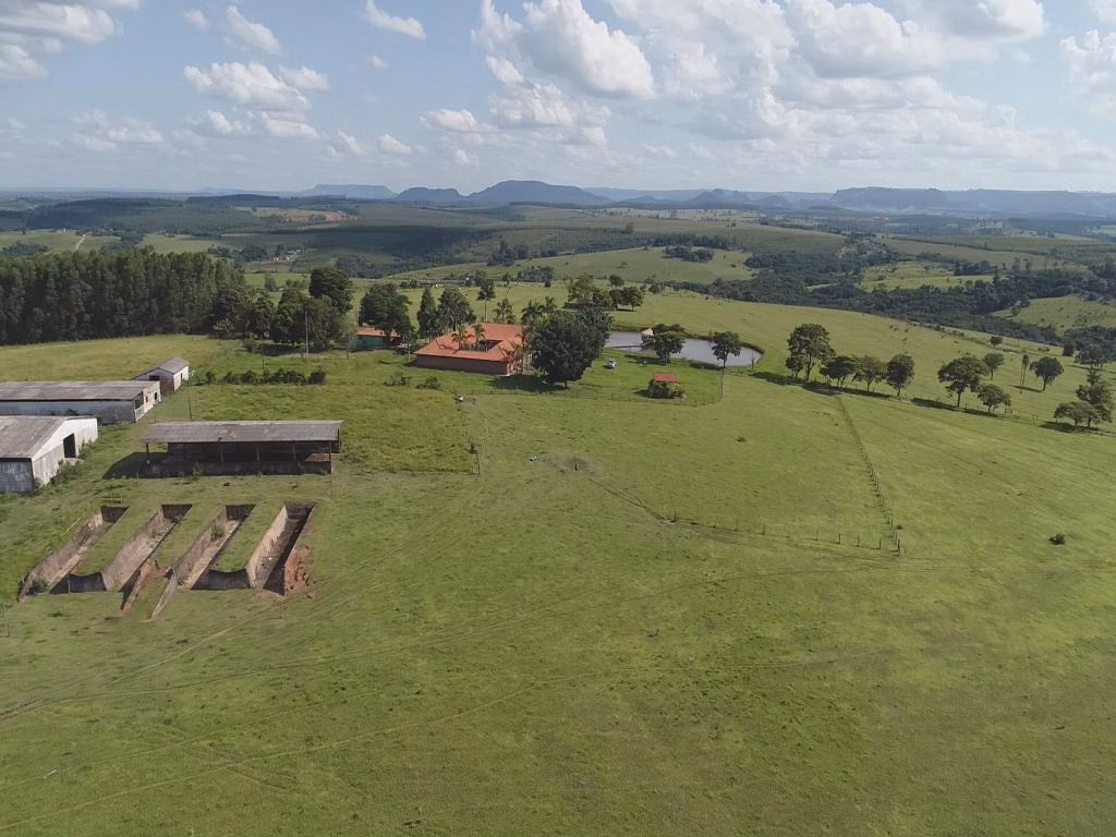 Fazenda de 235 ha em Botucatu, SP