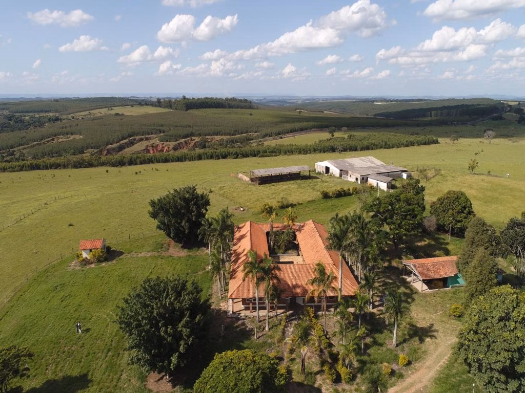 Fazenda de 235 ha em Botucatu, SP