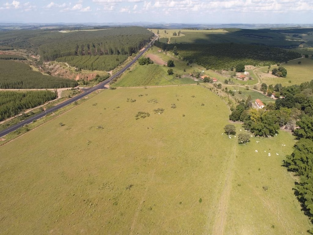 Fazenda de 235 ha em Botucatu, SP