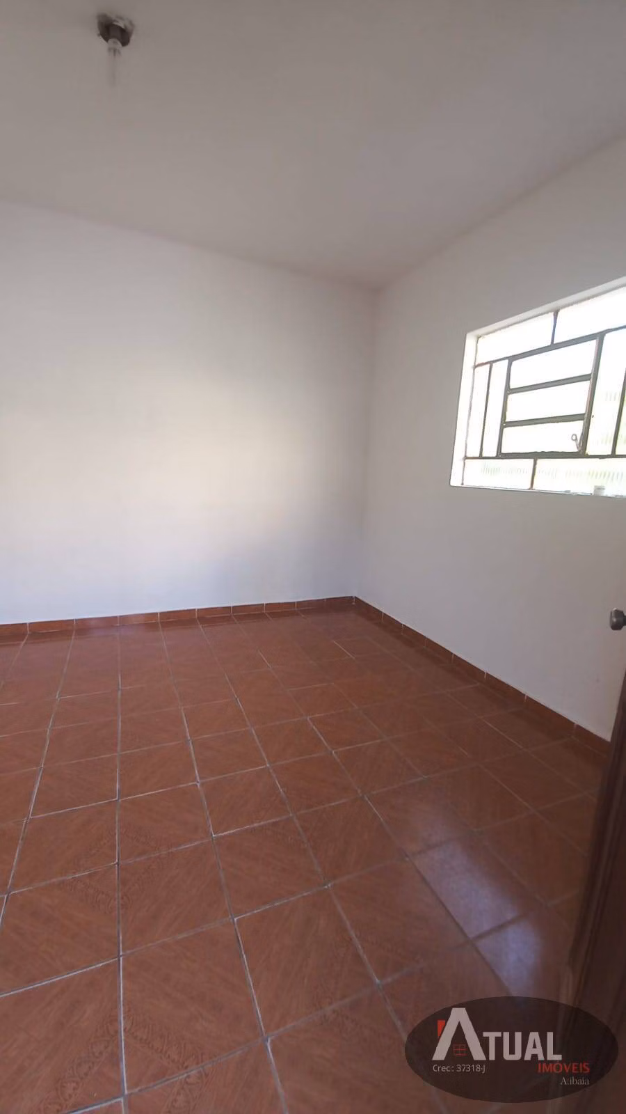 Casa de 494 m² em Mairiporã, SP
