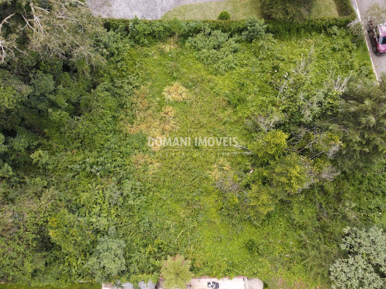 Terreno de 1.200 m² em Campos do Jordão, SP