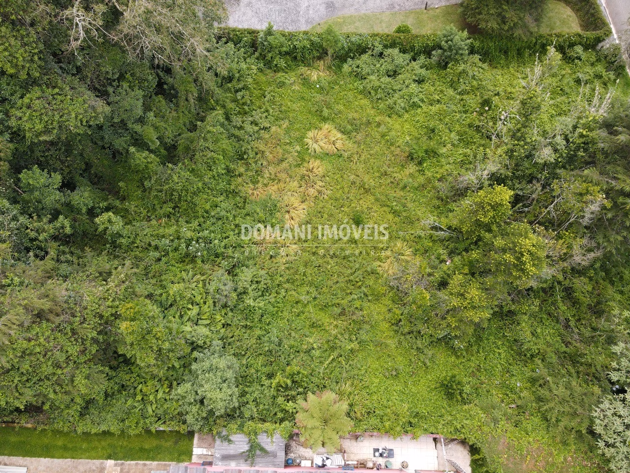 Terreno de 1.200 m² em Campos do Jordão, SP