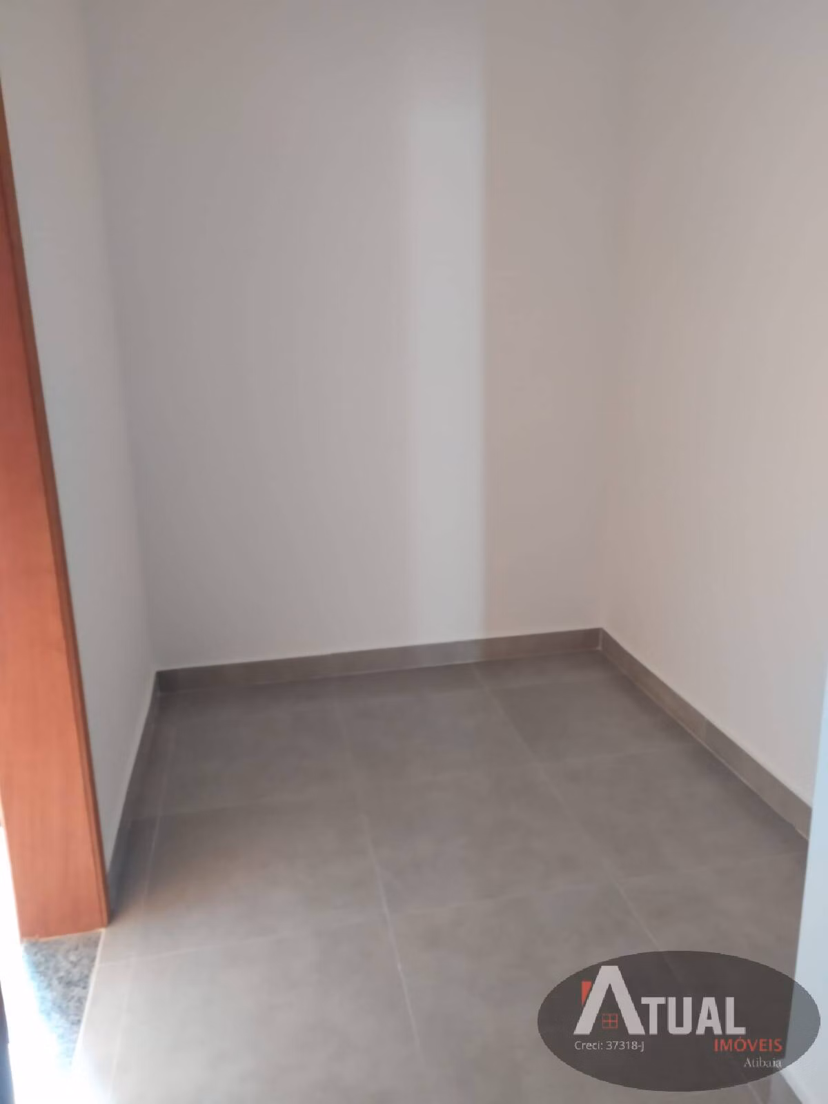 Casa de 200 m² em Atibaia, SP